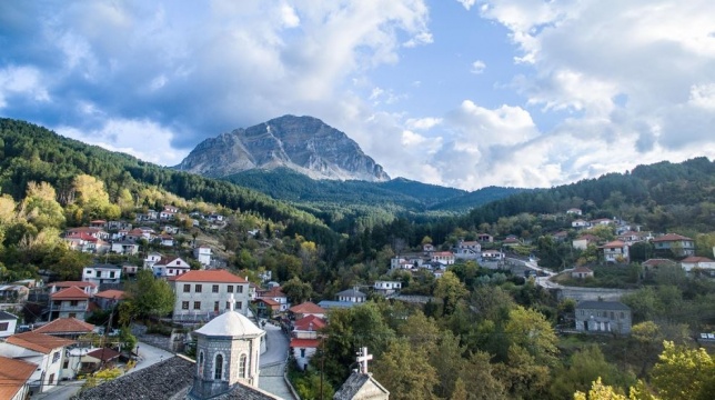 ΠΑΣΧΑ ΣΤΑ ΤΖΟΥΜΕΡΚΙΩΤΙΚΑ ΧΩΡΙΑ